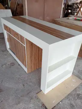 Meja Bar minimalis