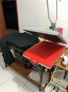 LOWONGAN PEKERJAAN PRODUKSI KAOS