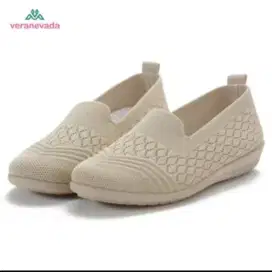 Sepatu wanita size 39