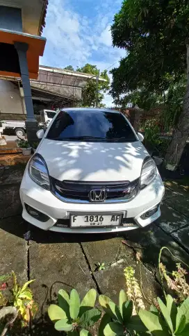 Honda Brio RS AT 2018 putih