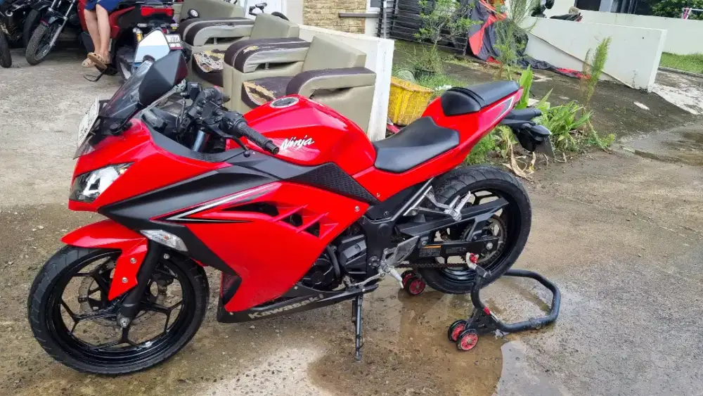 Kawasaki Ninja 250 Fi Mulus