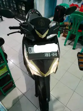 Dijual motor bekas Vario  125 tahun 2015 Siap pakai