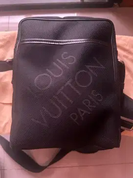 TAS & DOMPET LOUIS VUITTON ORIGINAL NO KW KW