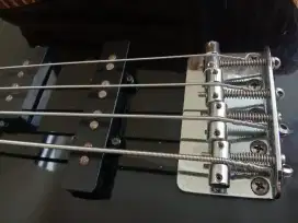 Bass Yamaha TRBX 174