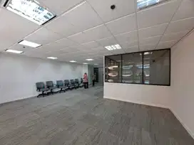Sewa Kantor Minimalis 85 m2 di Sequis Center SCBD, Hrg Terjangkau