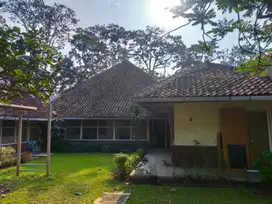 Disewakan Rumah Full Furnished Terawat Di Sayap Riau