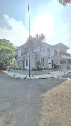 Rumah Baru Hoek Modern Minimalis Depan Taman Bintaro Jaya Sektor 9