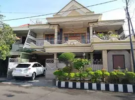 Rumah Bagus 2,5 Lantai Darmo baru timur Surabaya dekat darmo permai