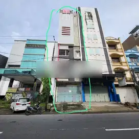 Ruko Bagus & Strategis 5,5 Lantai