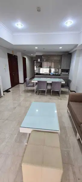 Dijual Apartemen Royal Mediterania Tj Duren 3BR Furnish Lantai Sedang