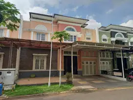 Jual Rumah 2 Lantai Unit B Bersebelahan di Menaggio Gading Serpong