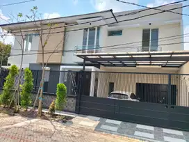Griya babatan mukti  hok 2lt  baru minimalis