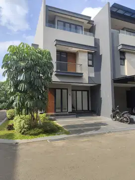 Dijual Rumah minimalis Siap huni dekat permata hijau, kebon jeruk