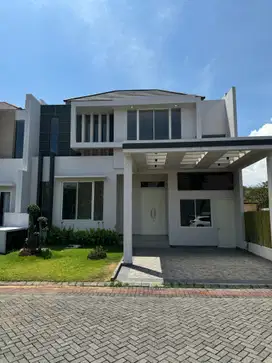 Dijual rumah baru gress di grand island virgin gorda pakuwon city