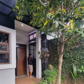 Rumah di Jual Cepat di Arcamanik kota bandung
