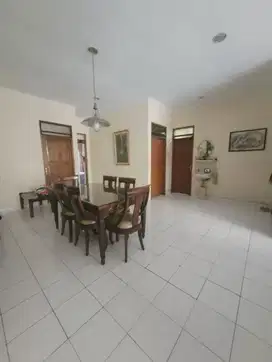 Rumah Hitung Tanah SUTOREJO Row Jalan Lebar Harga MURAHH