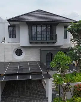 Dijual Rumah Premium Pool Surabaya Barat Citraland