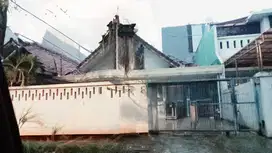 Dijual murah Rumah Lama anggap Kavling di Permata Buana Jakarta Barat