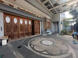 Dijual Rumah Lux Full Furnished Di Taman kopo Indah 3