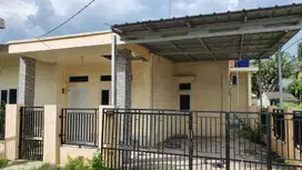 DI JUAL CEPAT RUMAH DI KOMPLEK TAMAN LOPANG INDAH