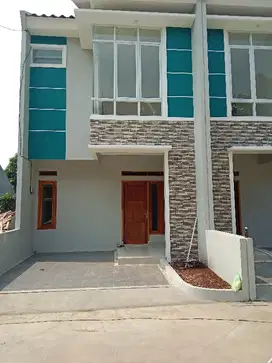 Rumah cluster 2 lantai selangkah ke stasiun Lenteng agung