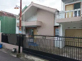 Rumah MURAH Cocok Untuk Kost di Terusan Sigura Gura