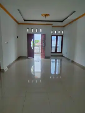 1Rumah 2,5 Lantai Tanjung Priok Siap Huni