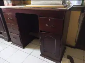 Bupet Meja Jati