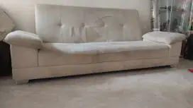 Dijual Second Sofa Bed 3 Dudukan Crem