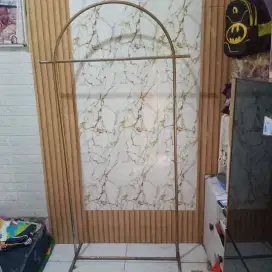 Standing hanger / gawangan baju display toko