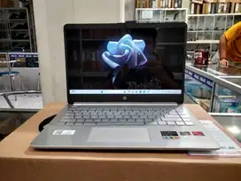 Laptop Baru HP 14S FQ0576AU Ryzen 3 3250U RAM 8 GB SSD 512 GB 14 FHD