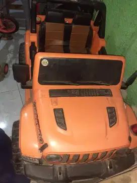 Mobil aki remot