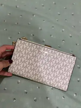 Dompet Panjang Michael Kors