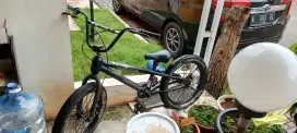 Sepeda Morison BMX 125AX