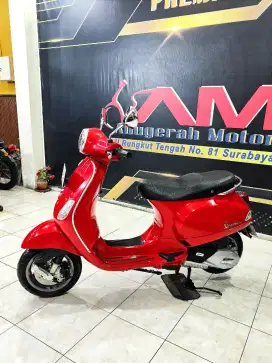 Piaggio Lx125 i-get km.948asli mewah red 2023. Anugerah motor rungkut
