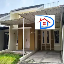 Rumah Cantik Minimalis Murah dekat Pintu Tol di Legenda Wisata Cibubur