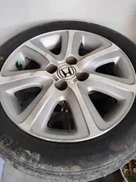 Dijual Ban dan Velg Honda City ori