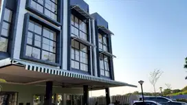 Ruko Maison De Wisteria 5x17m Full Furnished Interior Siap Pakai