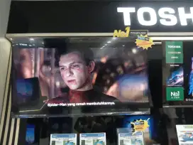 TOSHIBA TV LED 50 INCH SMART TV