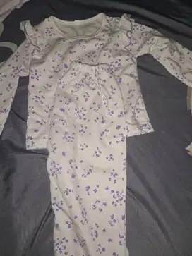 Piyama bayi perempuan