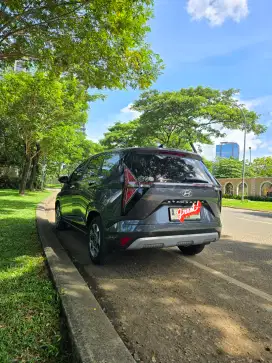 Hyundai Stargazer Prime iVT 6 seater