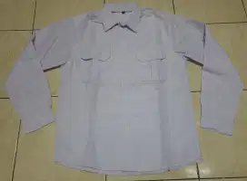 Kemeja kerja warna putih