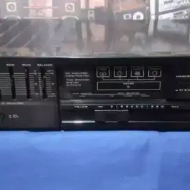 Ampli intergraet AKAI