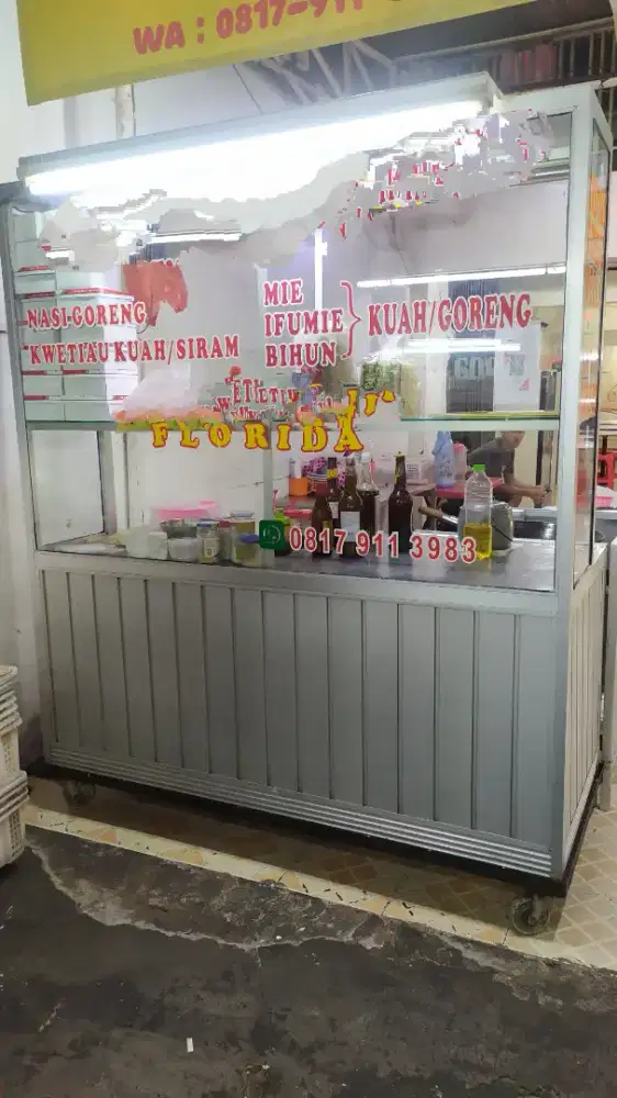 Dijual Etalase Kokoh