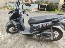 Jual motor honda beat street second