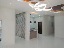 Tukang harian dan borongan ( tukang renovasi bangunan serba bisa )