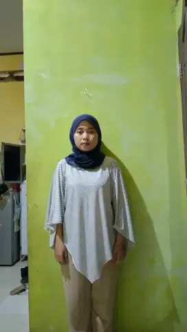 mencari pekerjaan sebagai waiter/ cleaning servis/laundry/ ART PP dll