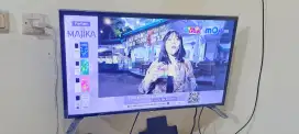 Televisi Sharp Aquos 32