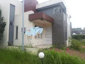 rumah posisi hook di the green residence legok
