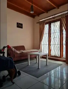 Dijual Cepat Rumah Turangga Dalam Komplek Harga di Bawah Pasaran